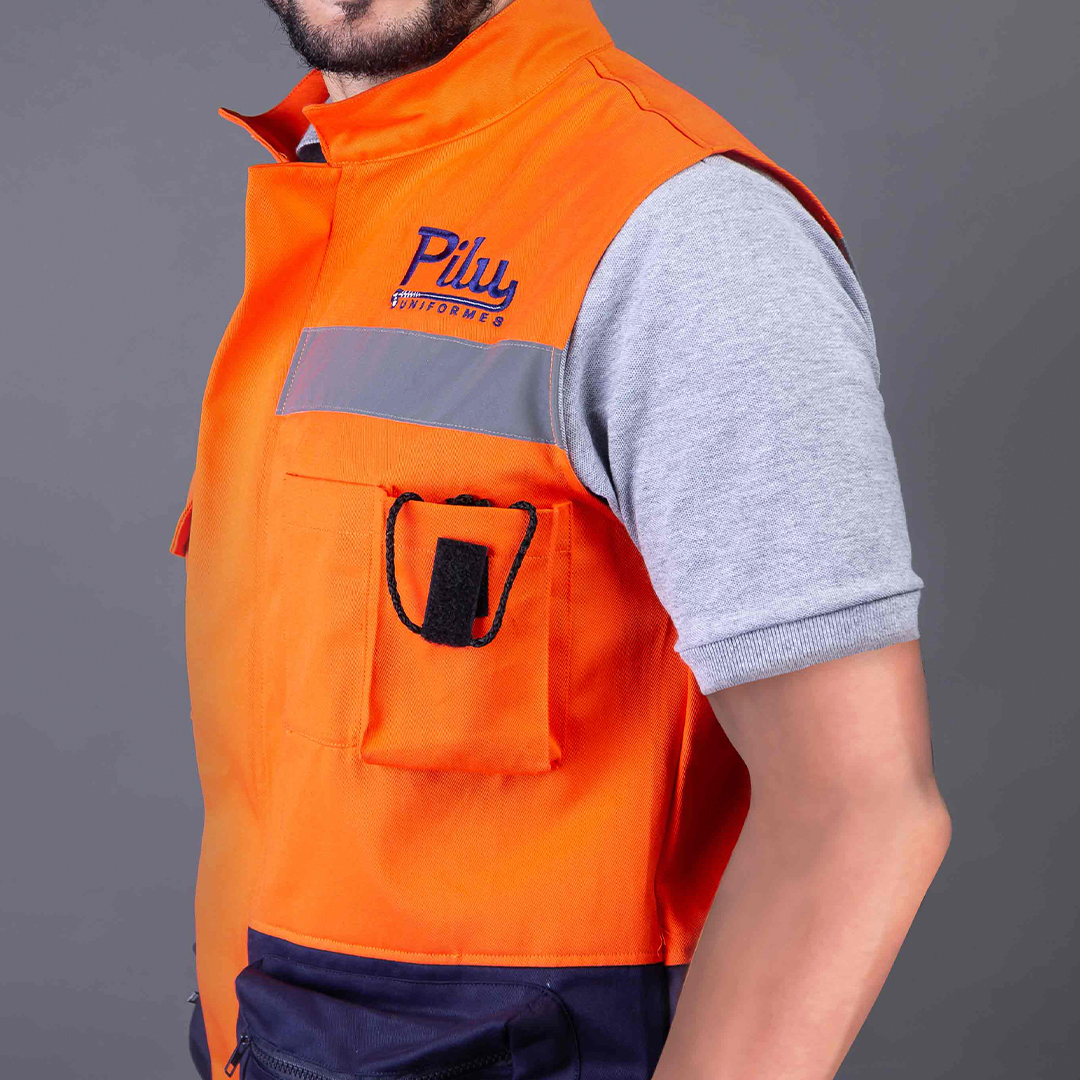 pilu-uniformes-productos-uniformes-industriales-institucionales-tejidos-tecnicos-fabricantes-puebla-veracruz-cdmx-celaya-tabasco-monterrey-boton-chalecos